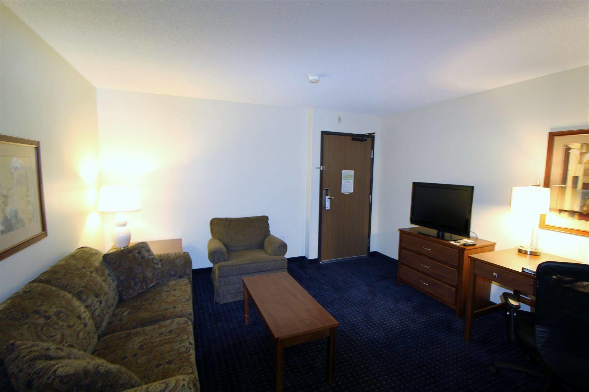 Americinn By Wyndham Cedar Rapids Airport Kültér fotó